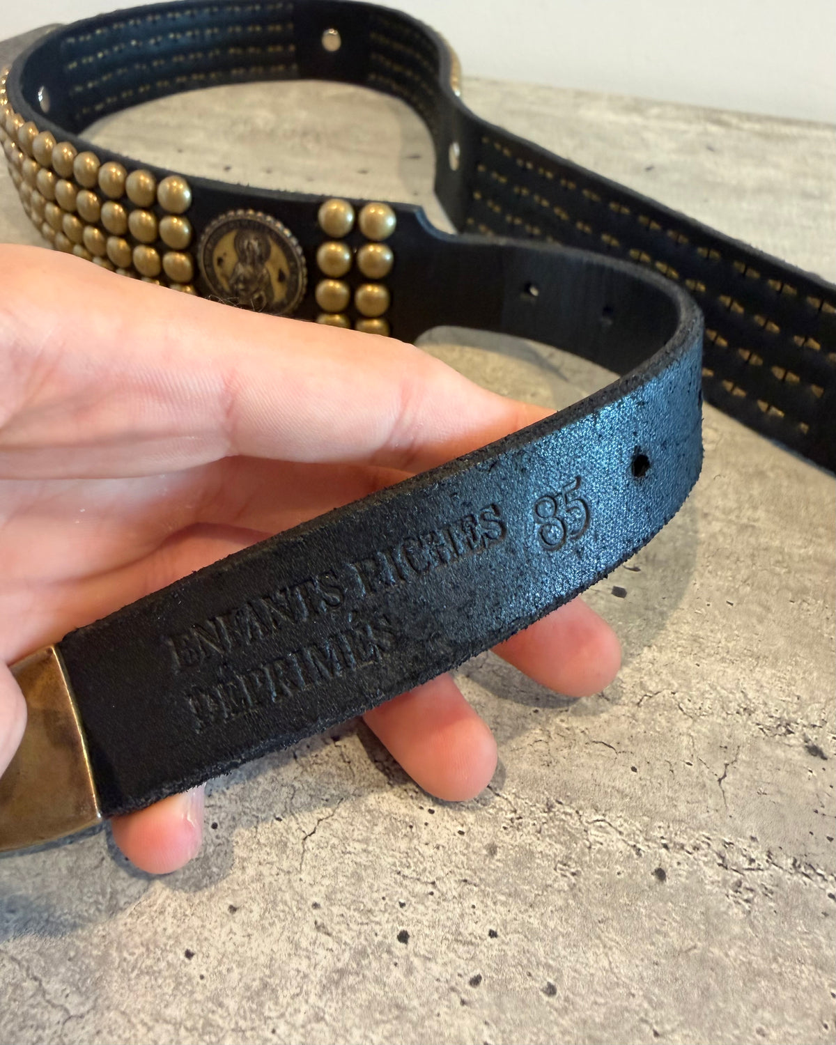 Enfants Riches Déprimes Antique Brass Jesus Coin Belt