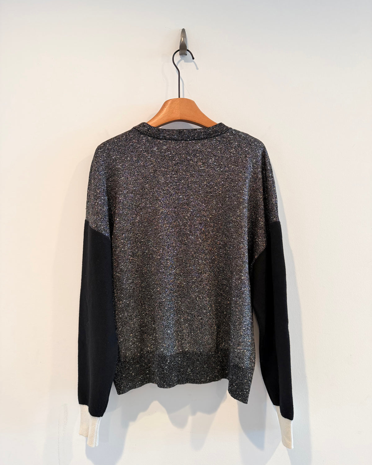 Chanel 20C LA PAUSA LOGO LUREX Sweater