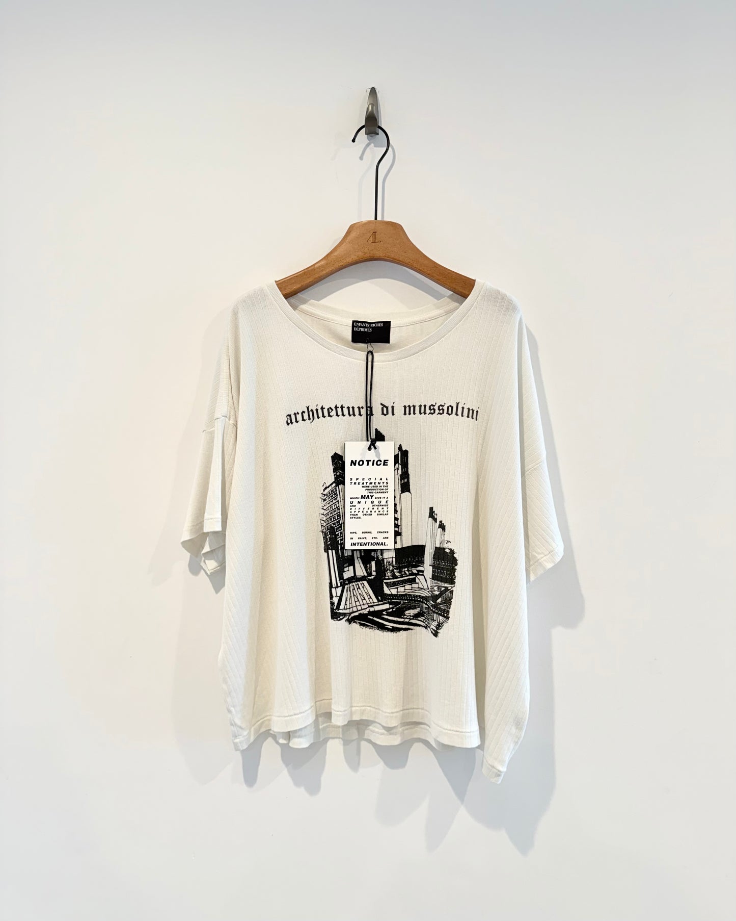Enfants Riches Deprimes Architettura Di Mussolini Rib T shirt