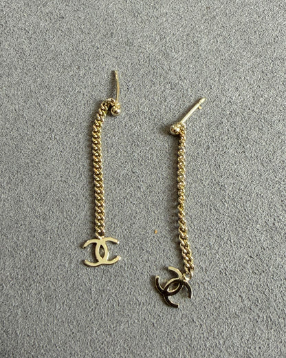 CHANEL light gold-tone CC CHAIN Drop Earrings