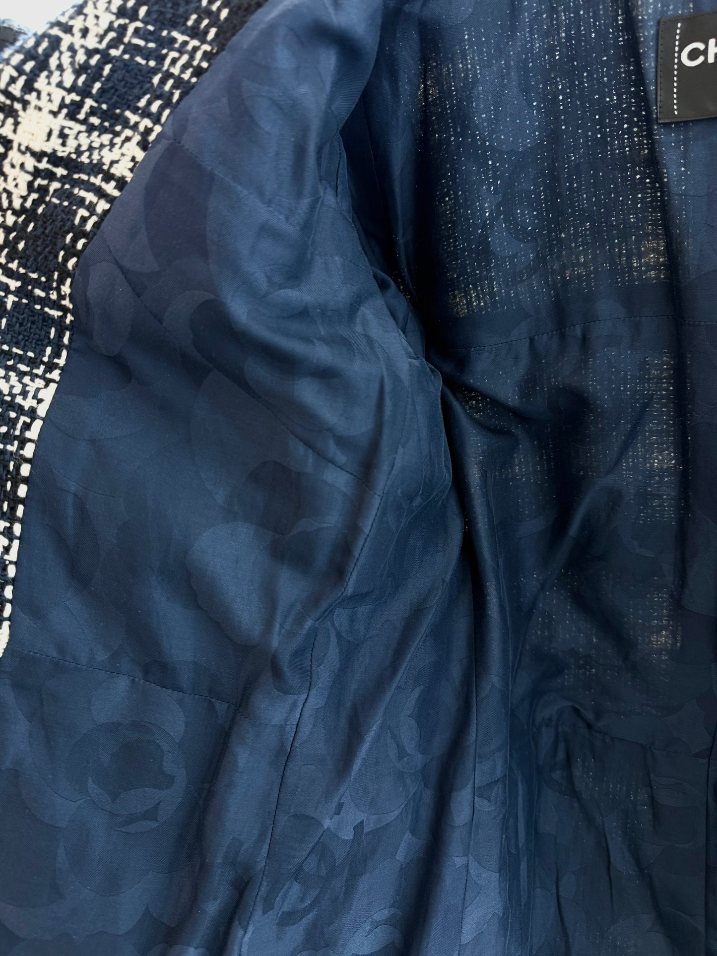 Chanel 18C Tweed Gripoix Jacket