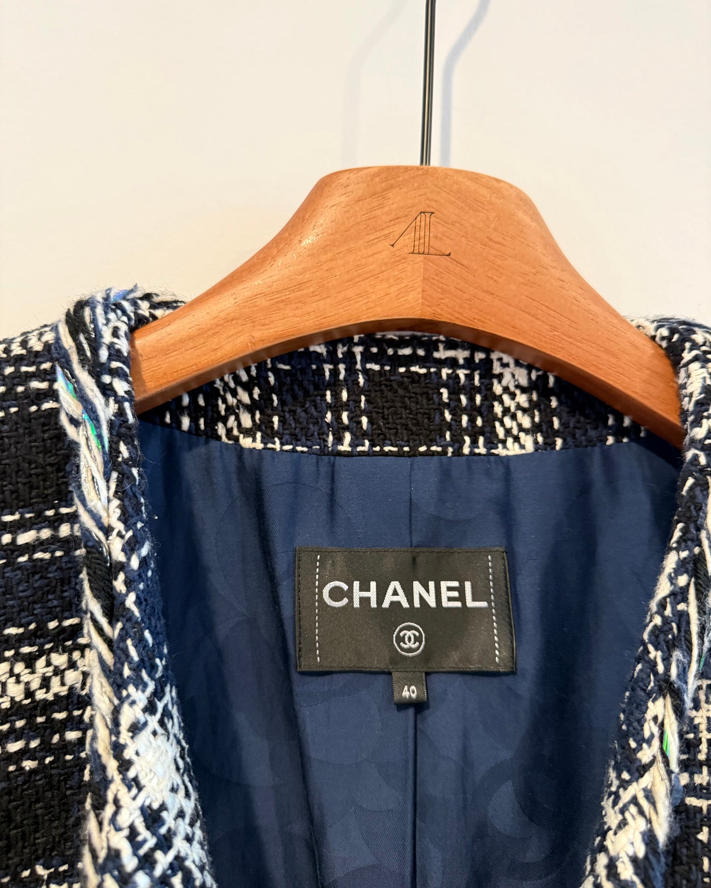 Chanel 18C Tweed Gripoix Jacket