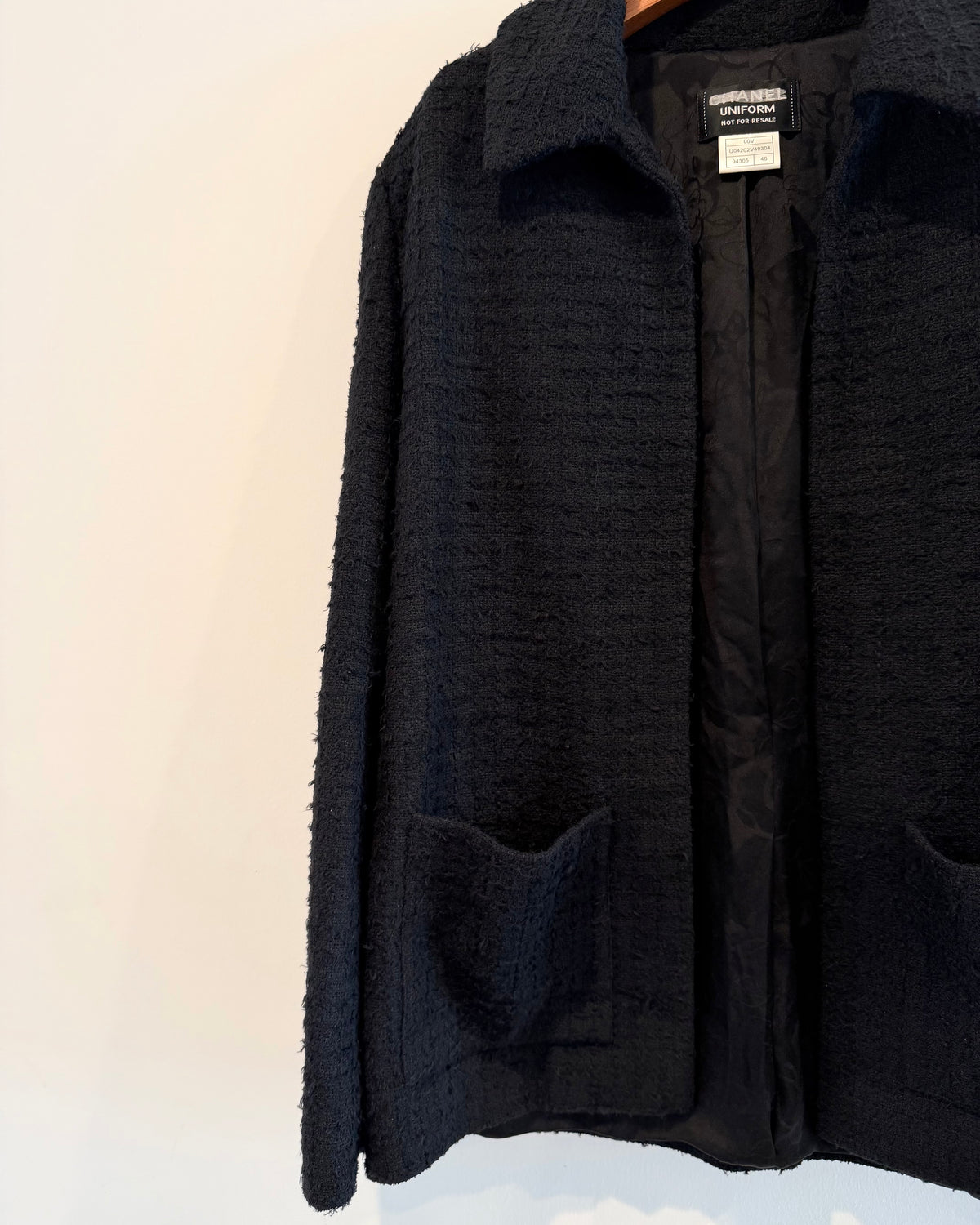 Chanel 00V Uniform Tweed Jacket