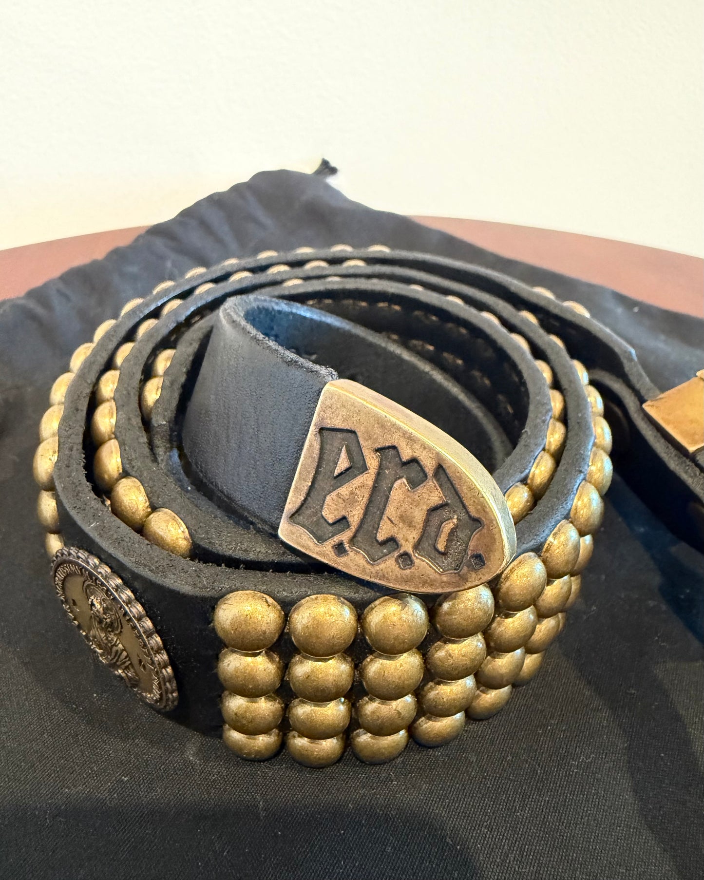 Enfants Riches Déprimes Antique Brass Jesus Coin Belt